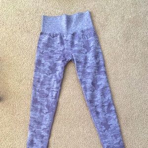 GYMSHARK LEGGINGS XS
